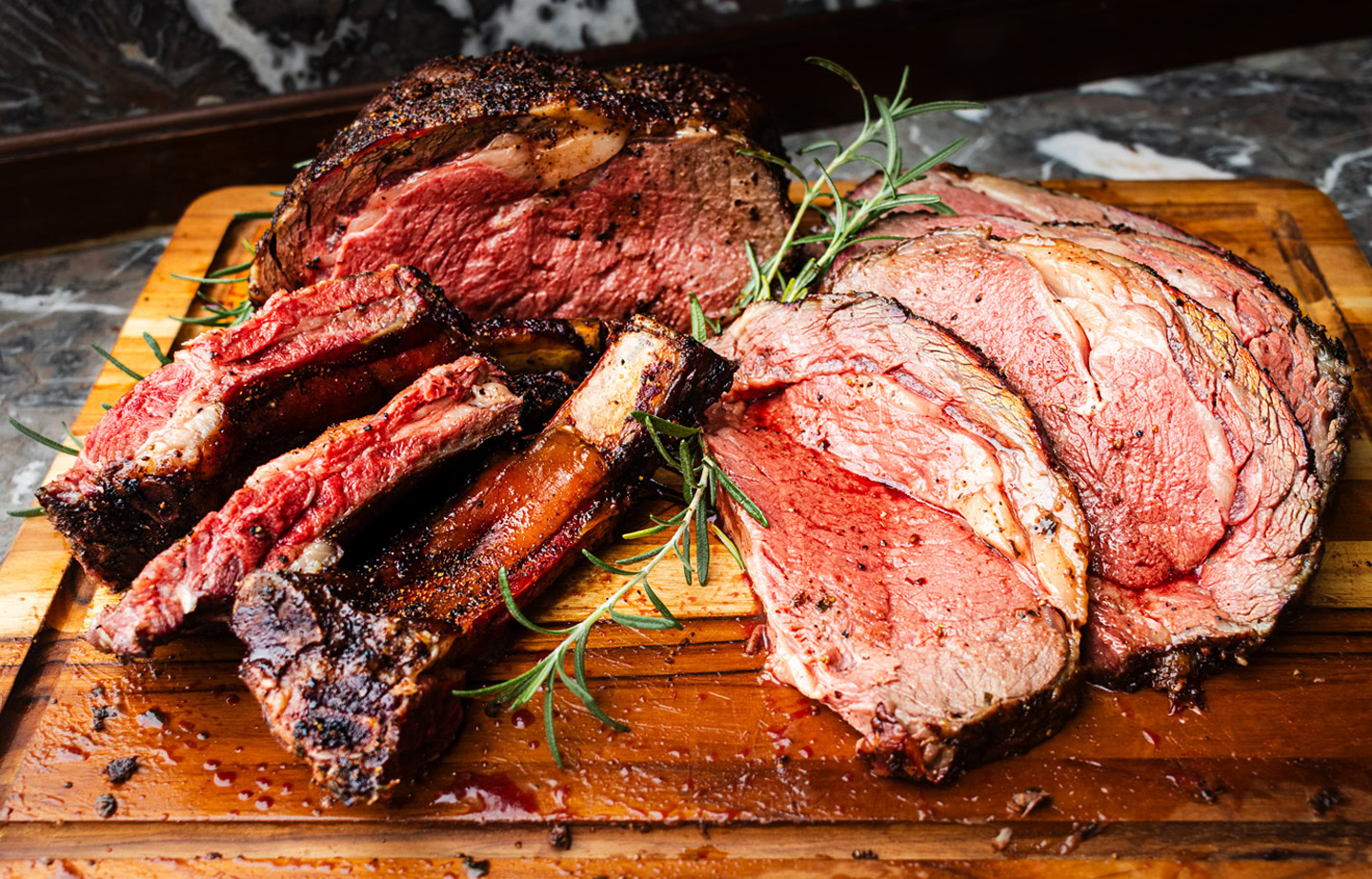 Achieve Perfect Smoked Prime Rib: Top Tips & Tricks